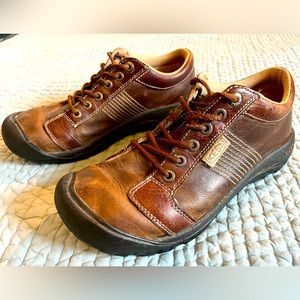 KEEN Leather Men’s shoes size 8.5